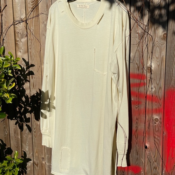 We The Free Juno Tee - Picture 13 of 14